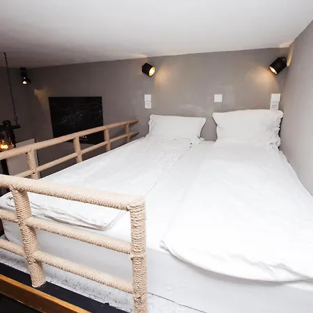 Daire Apartament In Stil Industrial Centru Kaloşvar